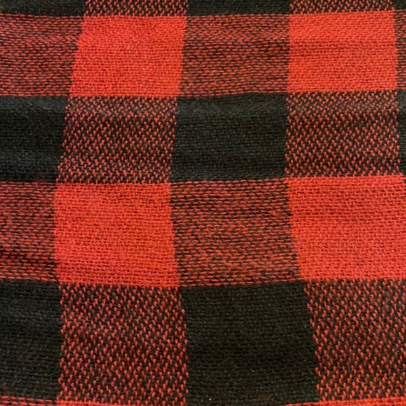 Buffalo Check Infinity Winter Scarf - Picture 1 of 3